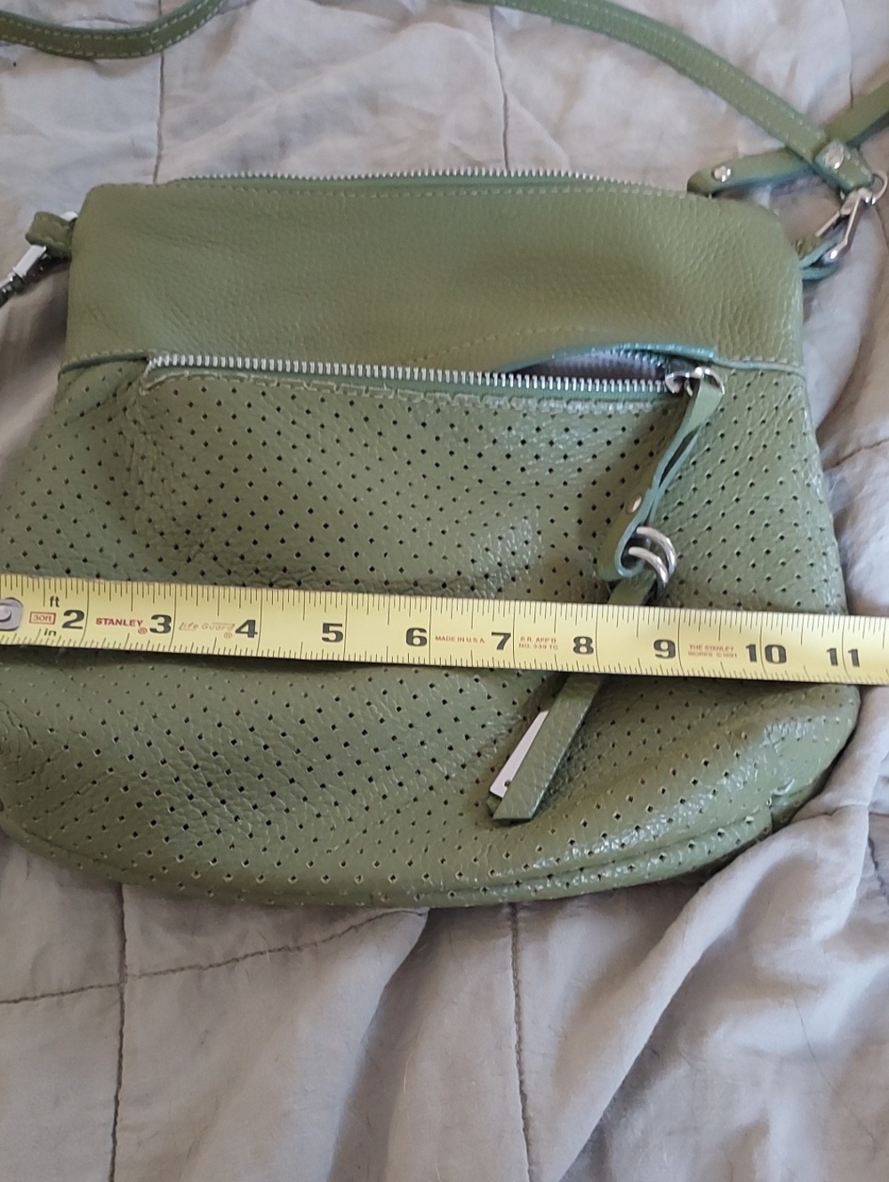 Italian Leather Green Crossbody - Picture 6 of 10